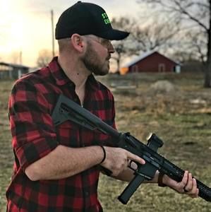 Meet your Posher, Jason